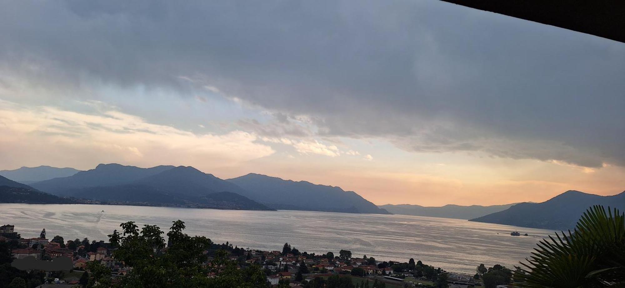 Sole & Lago-Lake Maccagno Exteriör bild